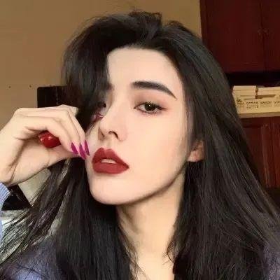 卖火柴女孩的再临