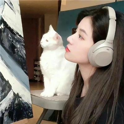 少女艾薇